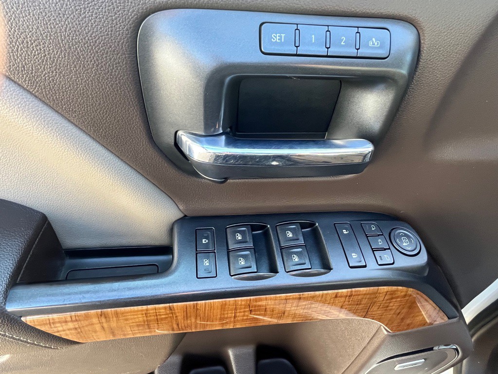 2016 GMC Sierra Image 19