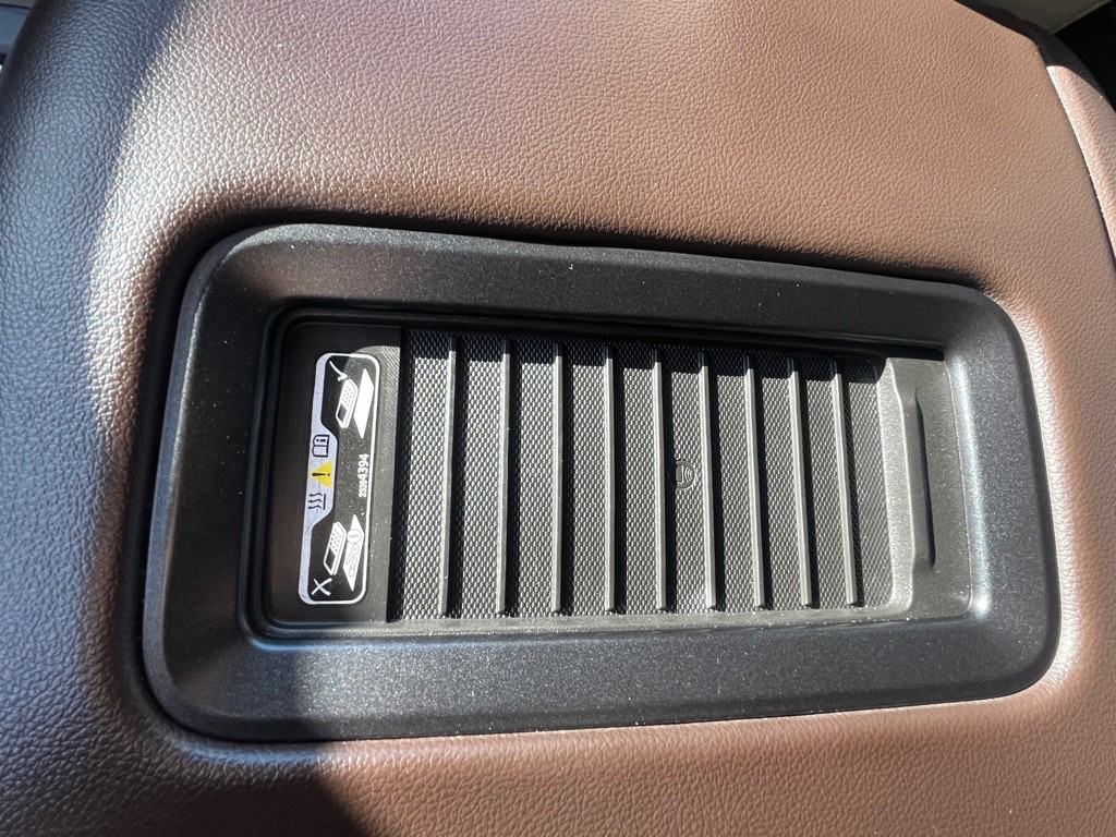 2016 GMC Sierra Image 25