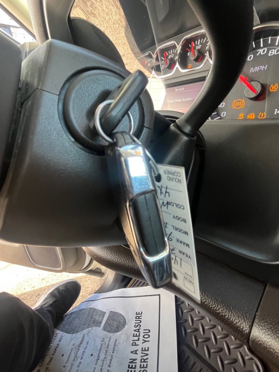 2016 GMC Sierra Image 32