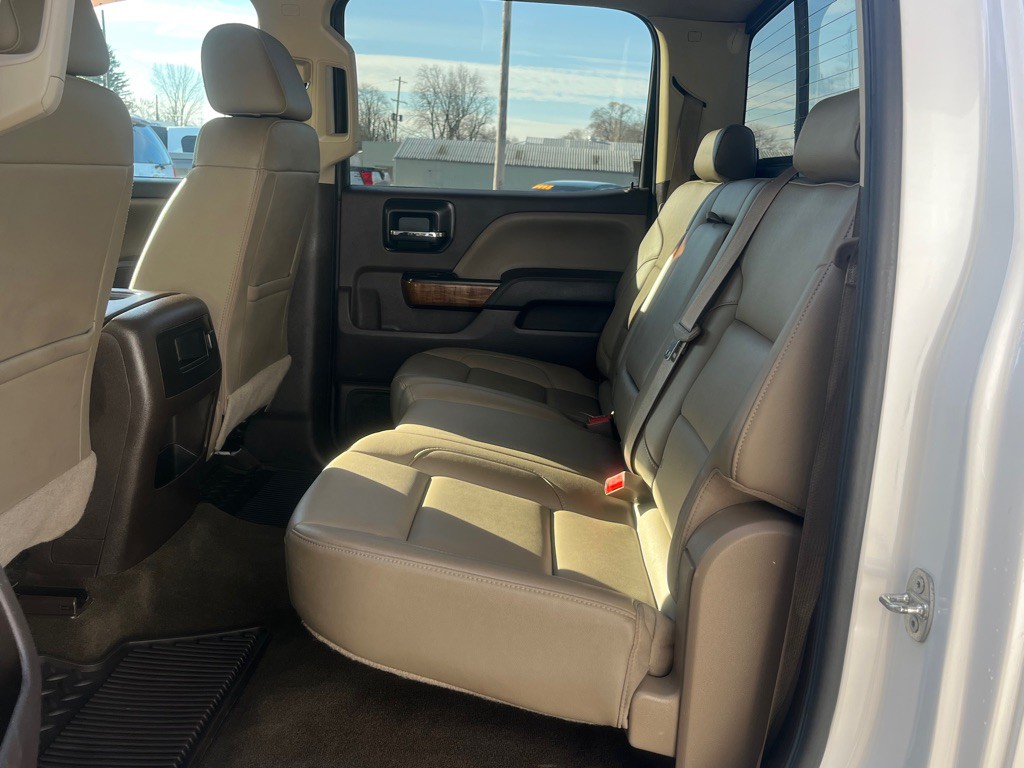 2016 GMC Sierra Image 4