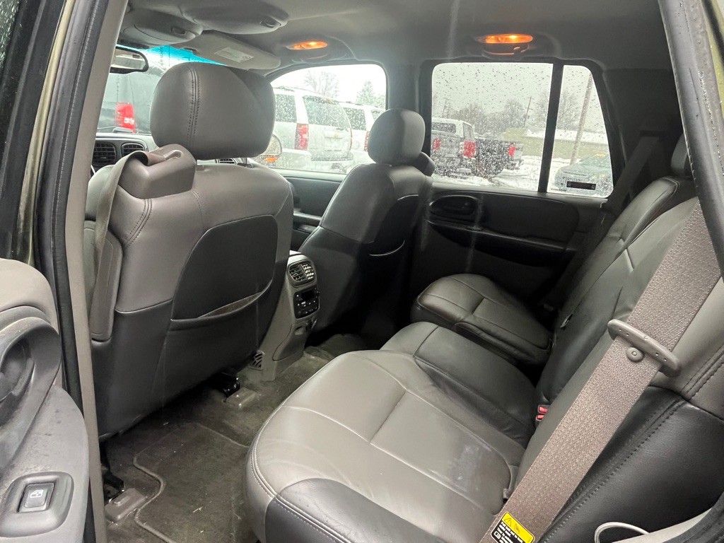 2002 Chevrolet Trailblazer Image 8