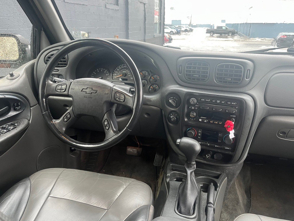 2002 Chevrolet Trailblazer Image 12