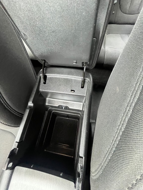 2015 Chrysler 200 Image 20