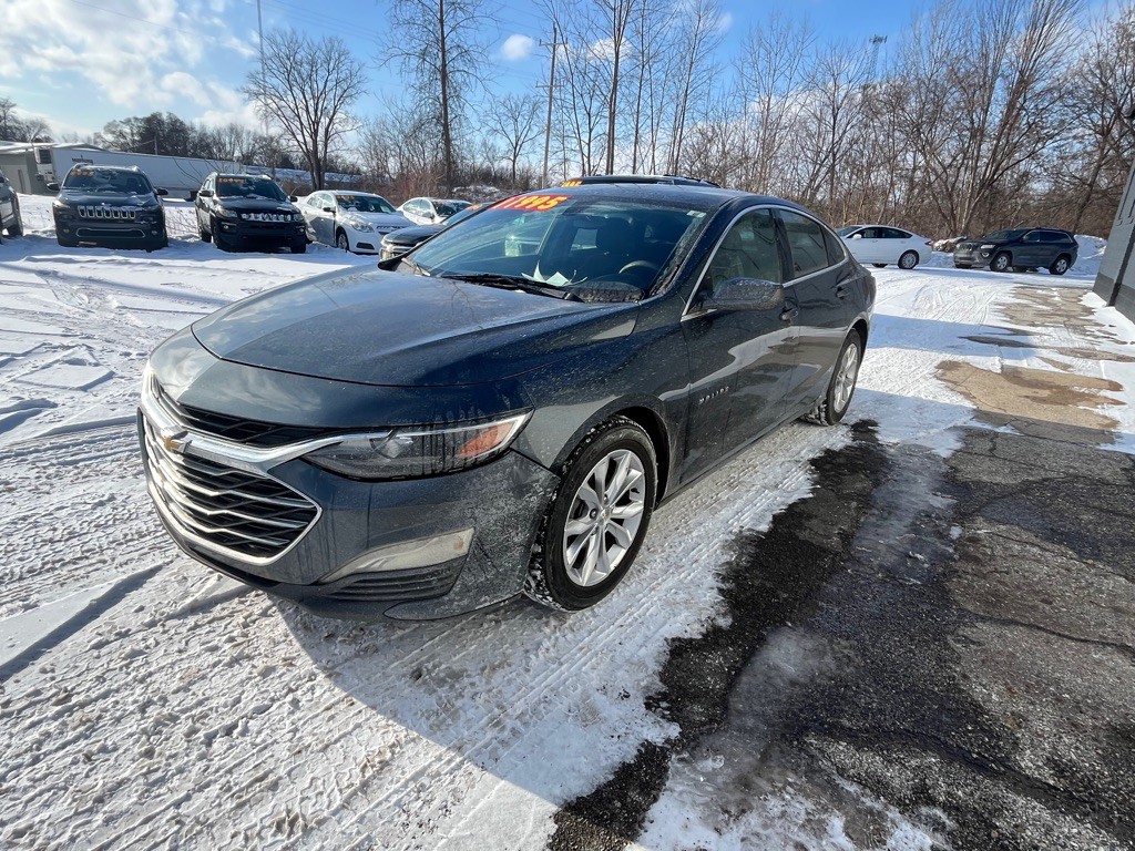 2019 Chevrolet Malibu Image 3