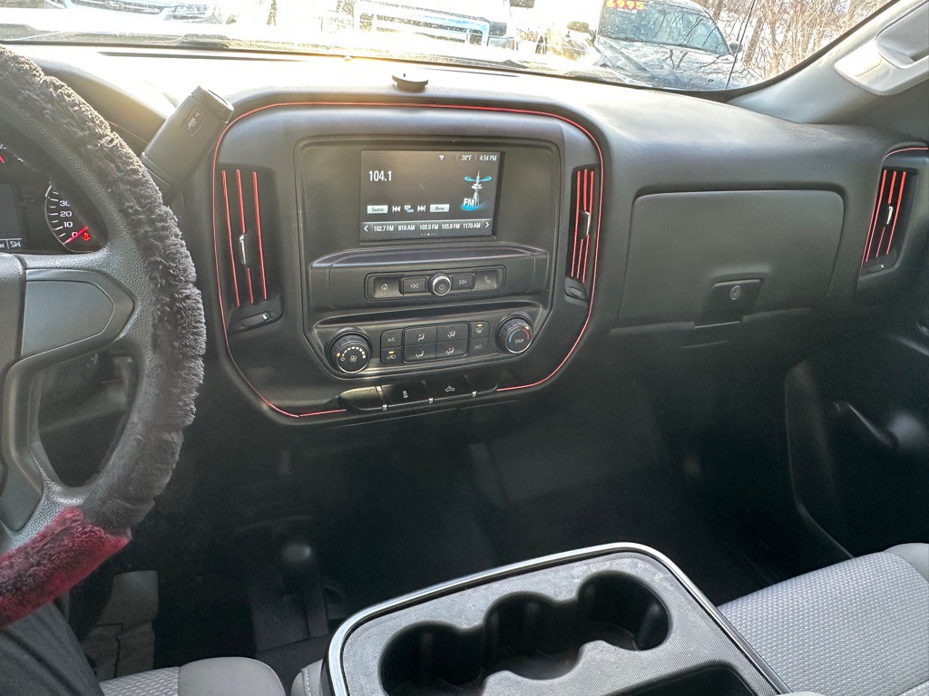 2018 Chevrolet Silverado 1500 Image 9