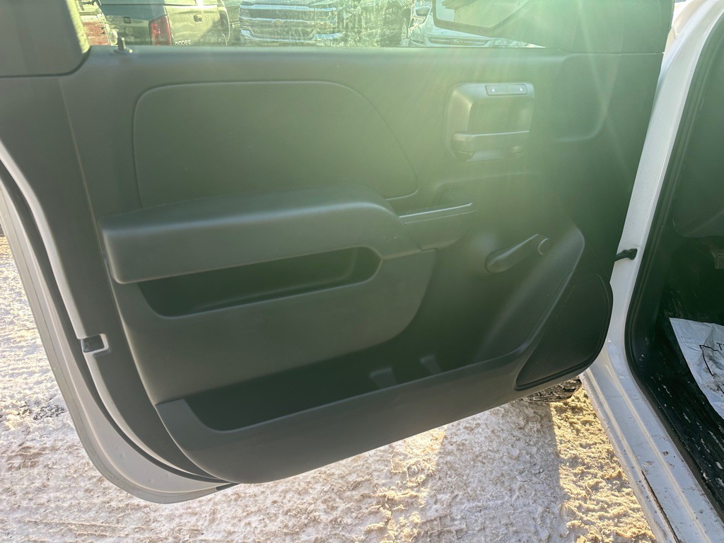 2018 Chevrolet Silverado 1500 Image 13