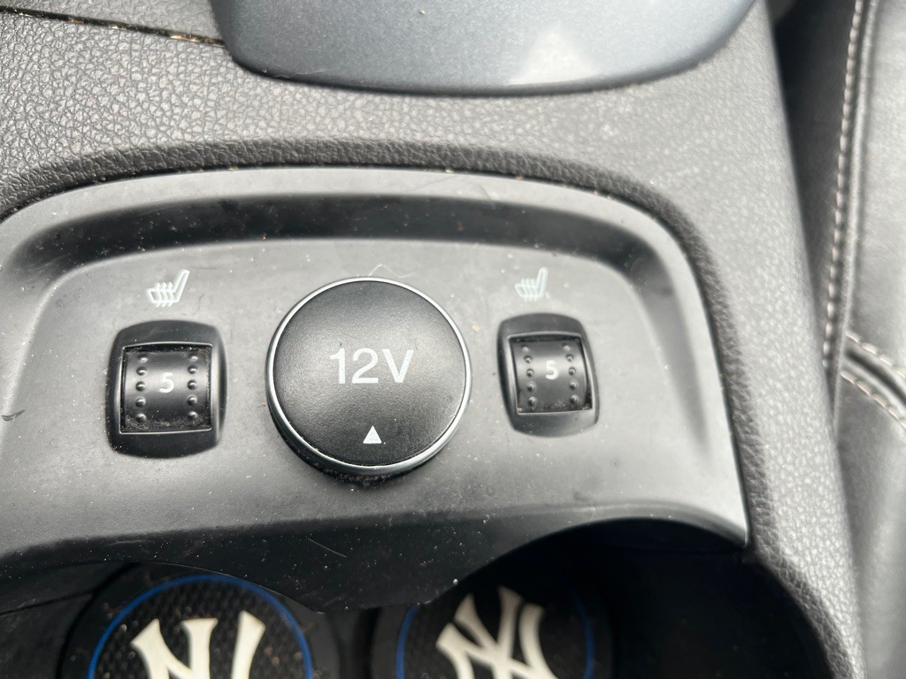 2012 Ford Focus Image 17