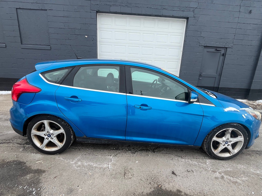 2012 Ford Focus Image 1