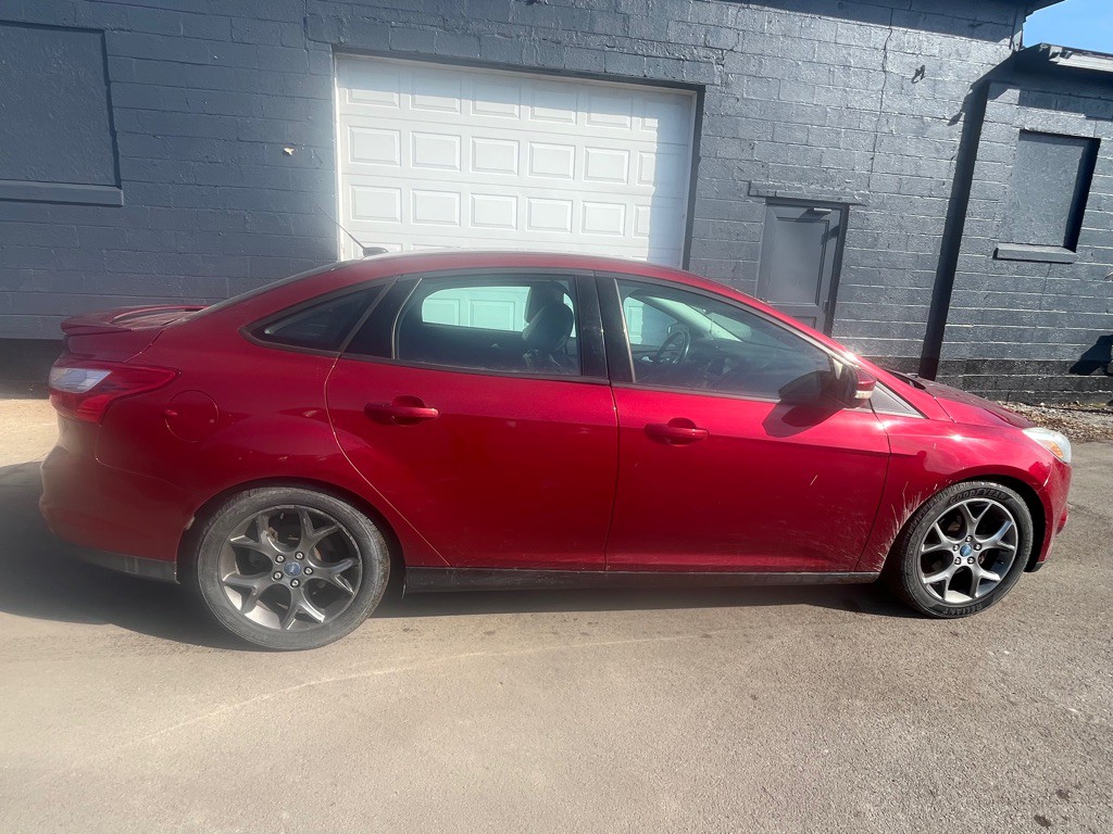 2014 Ford Focus Image 2