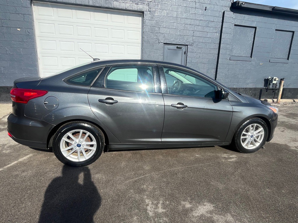 2018 Ford Focus Image 12