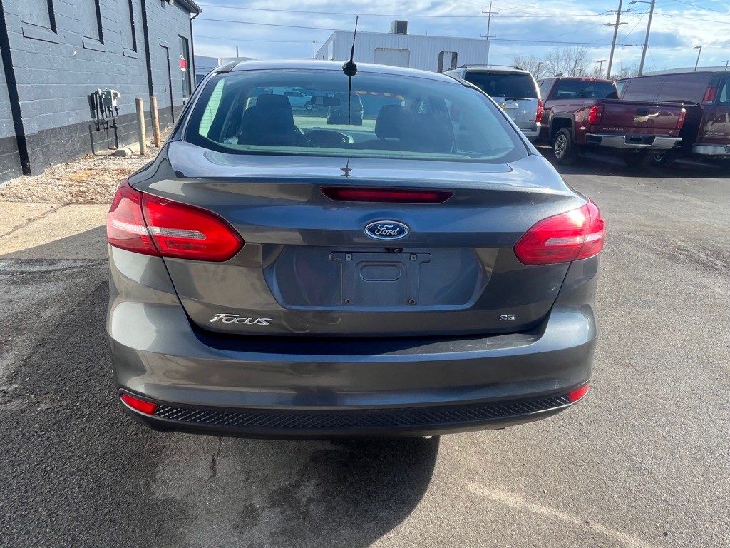 2018 Ford Focus Image 15