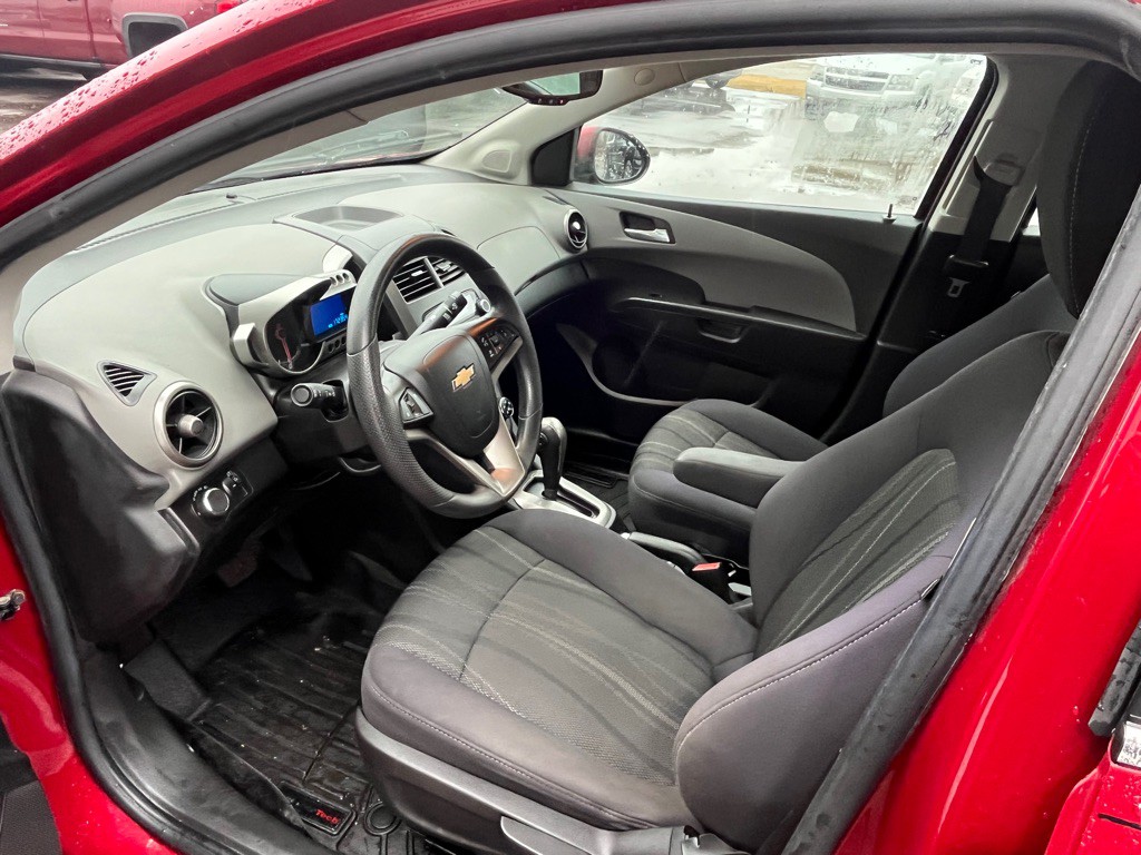 2012 Chevrolet Sonic Image 9