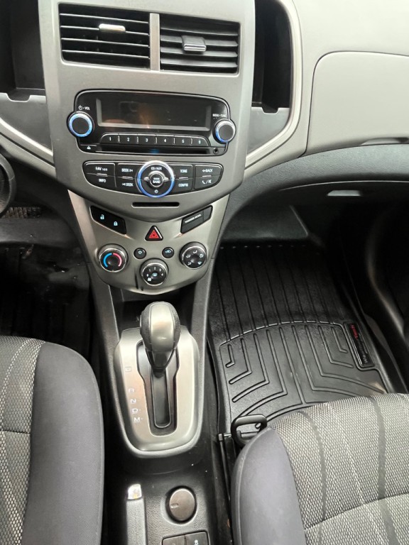 2012 Chevrolet Sonic Image 14