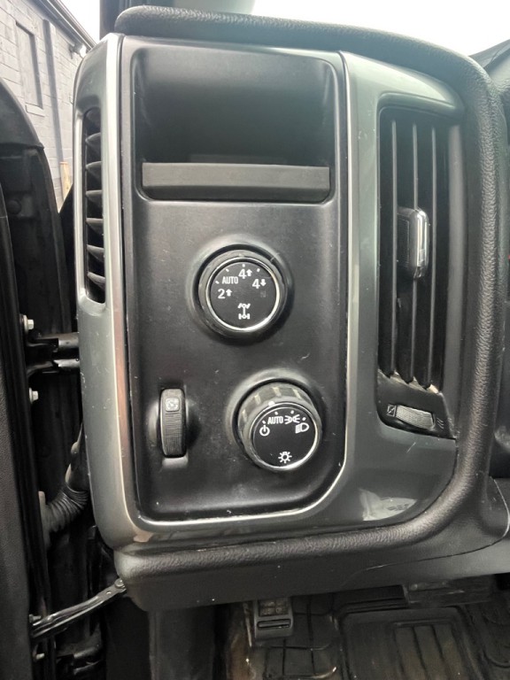 2015 Chevrolet Silverado 1500 Image 9