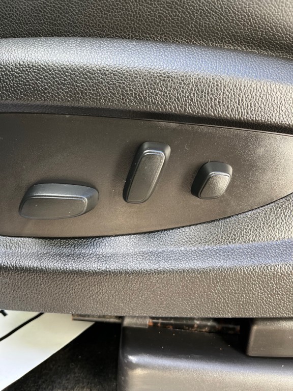 2017 GMC Yukon Image 17