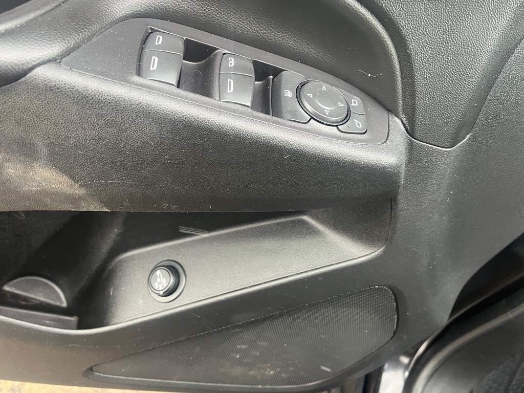 2019 Chevrolet Equinox Image 11