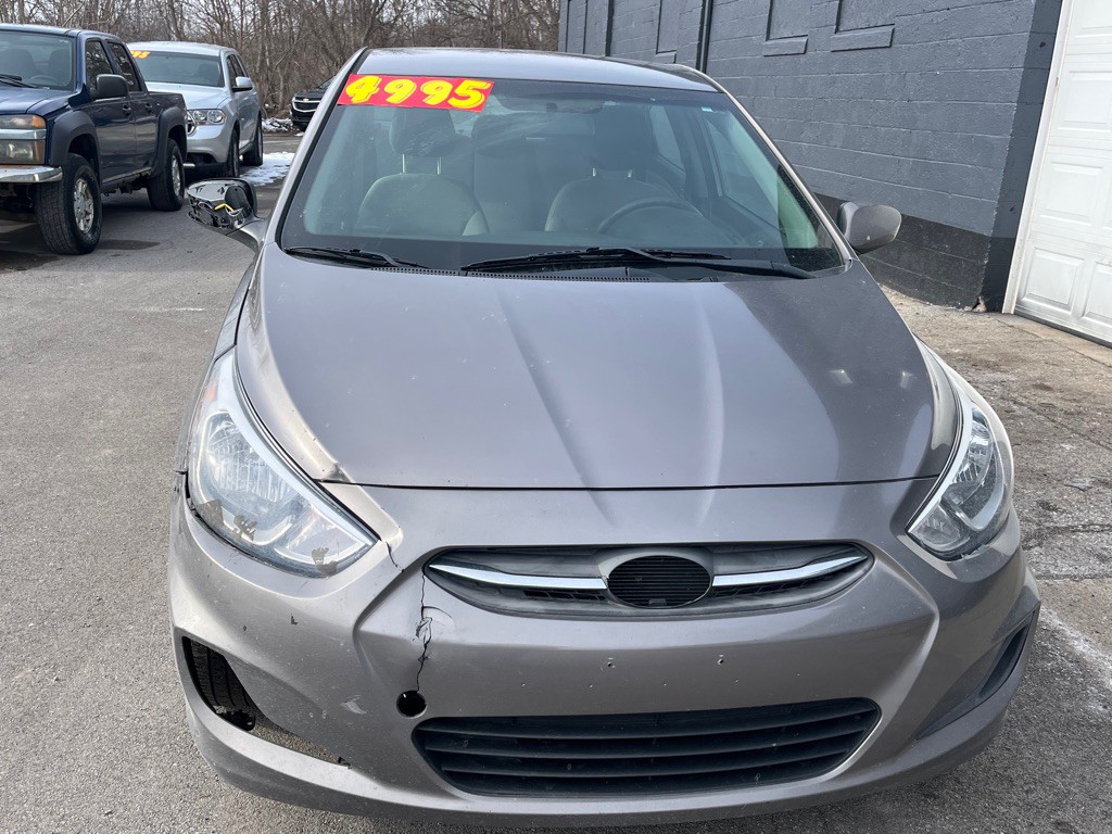 2017 Hyundai Accent Image 8