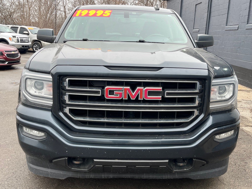 2018 GMC Sierra Image 8