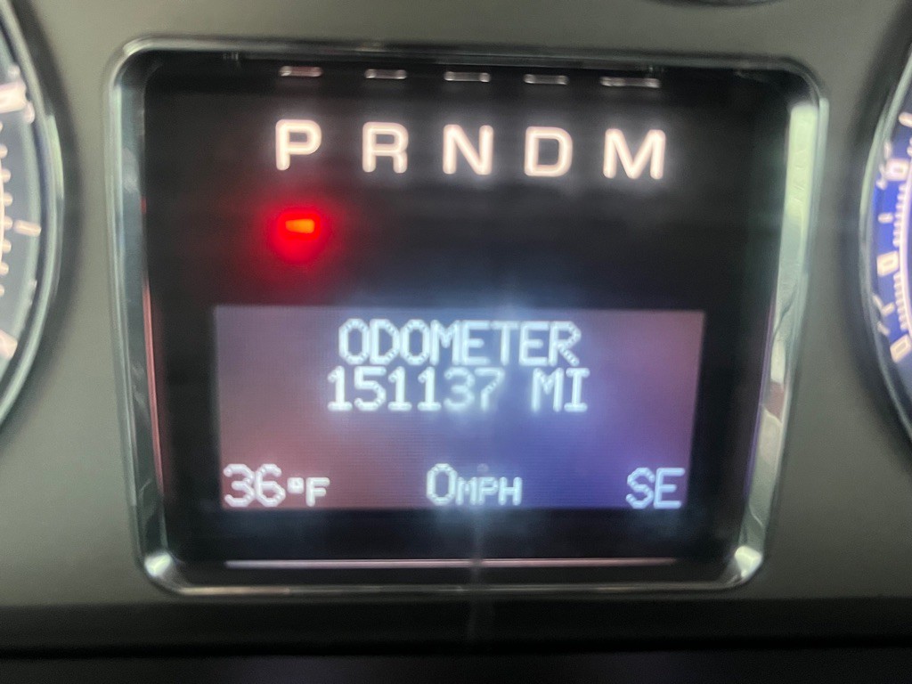 2013 Cadillac Escalade Image 22