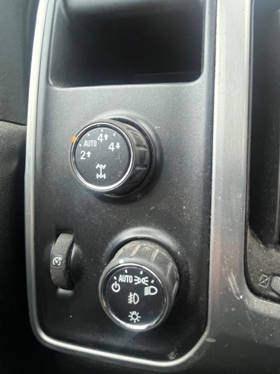 2014 GMC Sierra Image 15