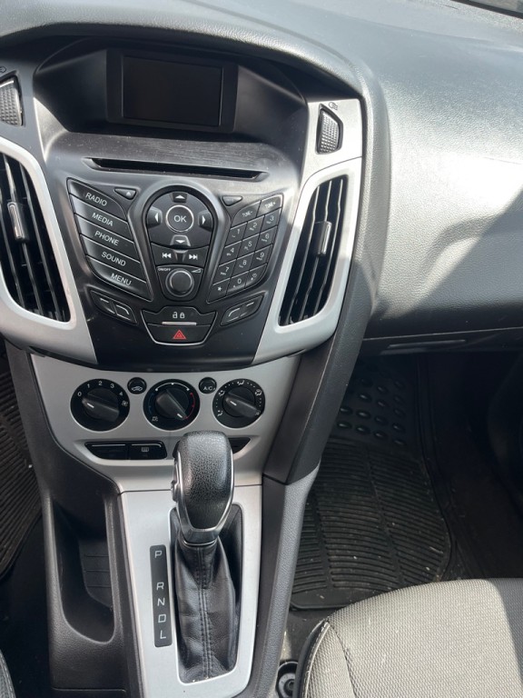 2014 Ford Focus Image 12