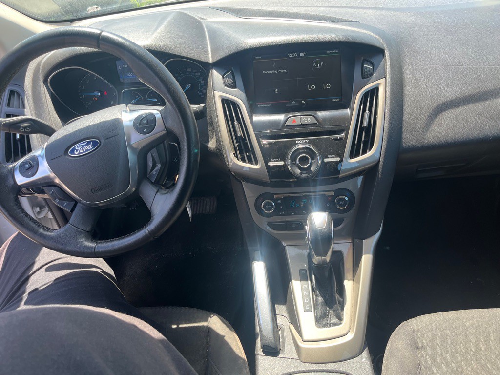 2012 Ford Focus Image 15