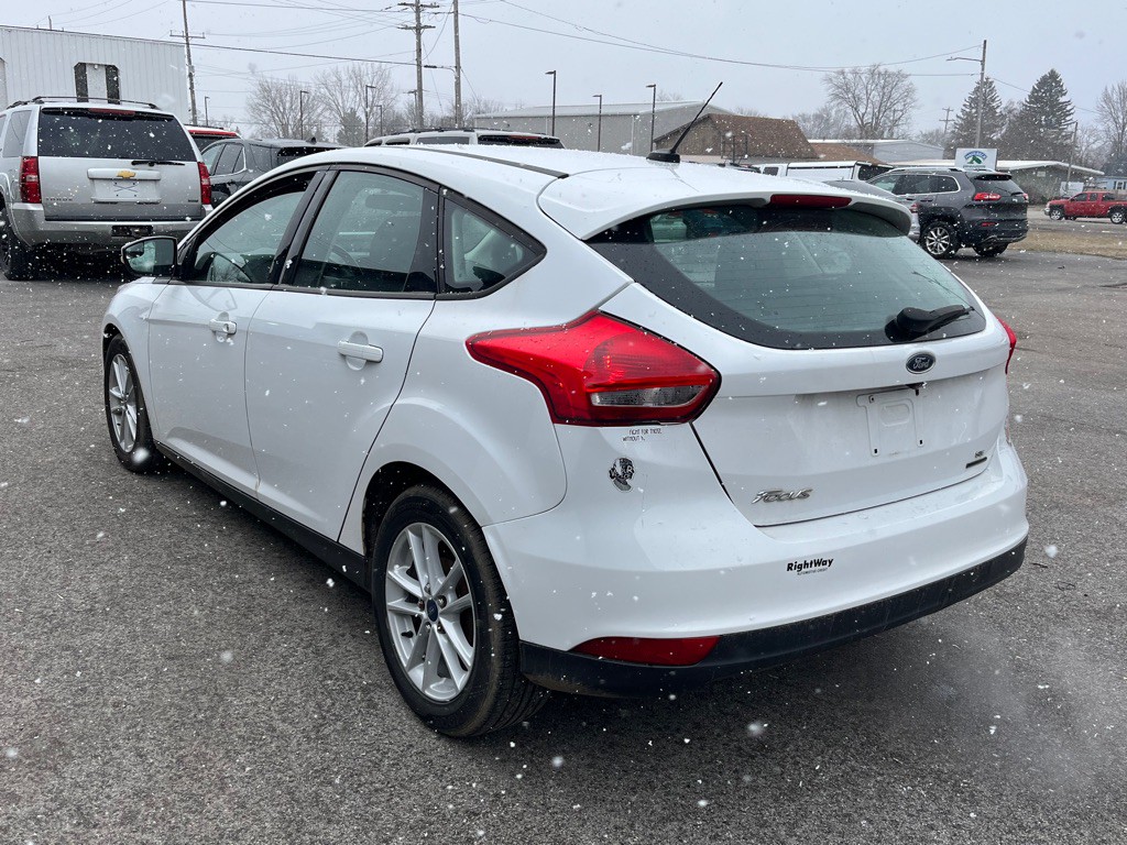 2017 Ford Focus Image 5