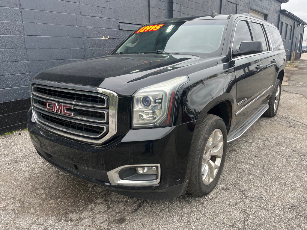 2015 GMC Yukon Image 1