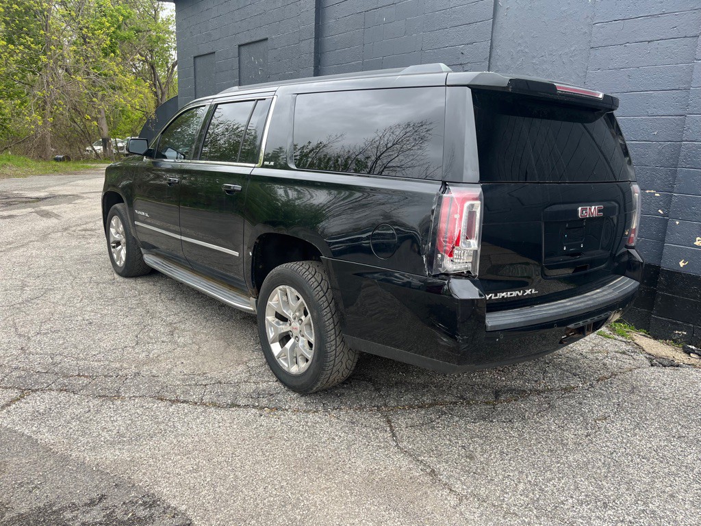 2015 GMC Yukon Image 7