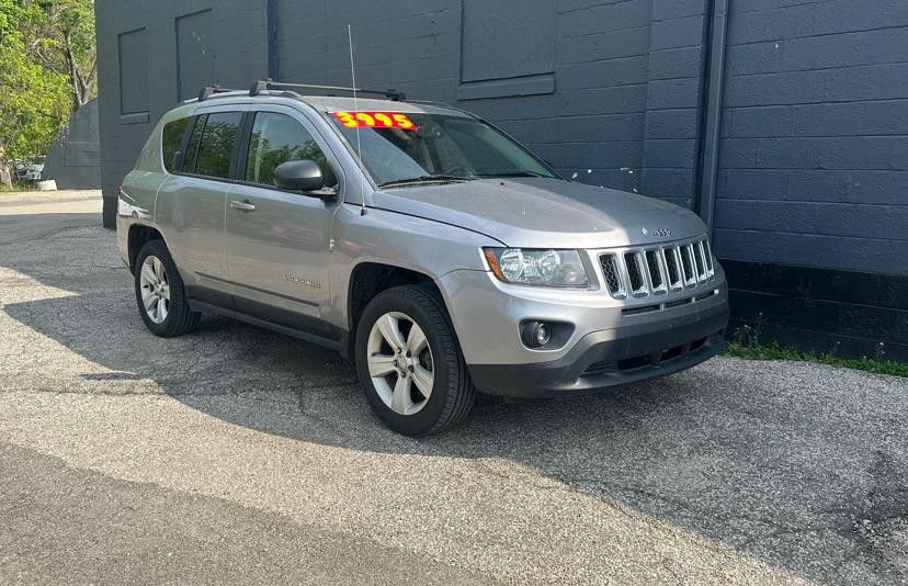 2016 Jeep Compass Image 1