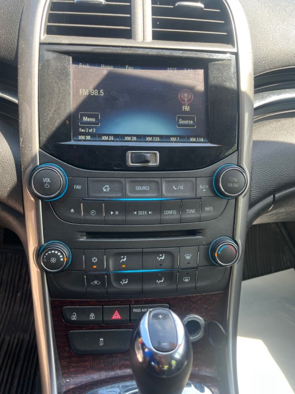 2013 Chevrolet Malibu Image 13