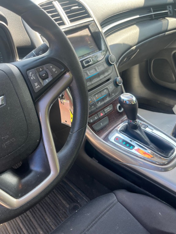 2013 Chevrolet Malibu Image 14