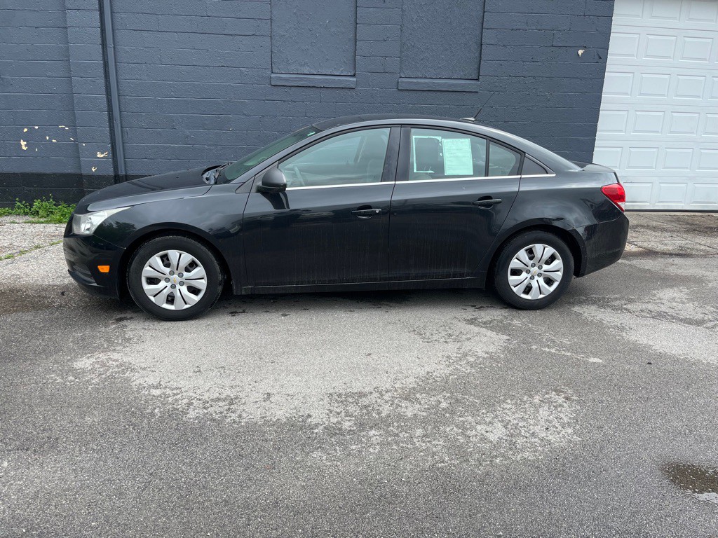 2012 Chevrolet Cruze Image 3