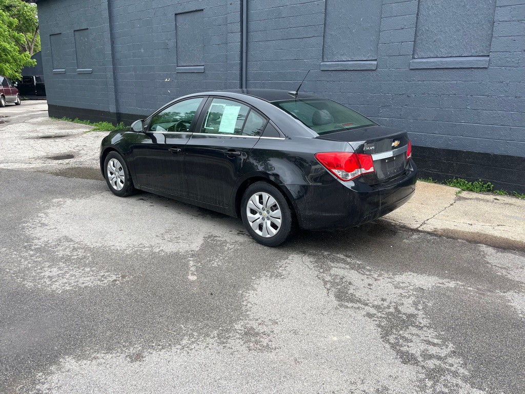2012 Chevrolet Cruze Image 4