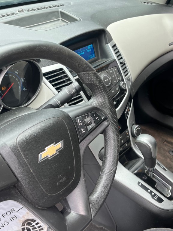 2012 Chevrolet Cruze Image 14