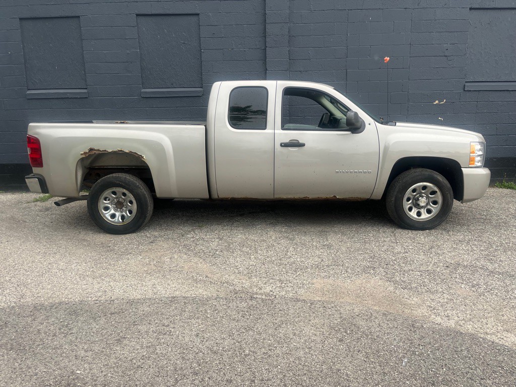 2008 Chevrolet Silverado 1500 Image 3
