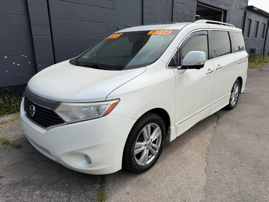 2014 Nissan Quest Image 2