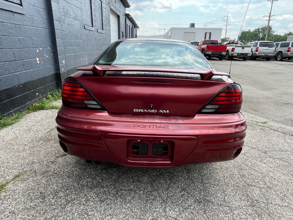 2000 Pontiac Grand Am Image 7