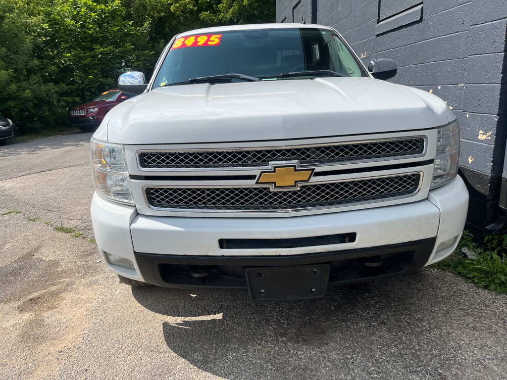 2012 Chevrolet Silverado 1500 Image 2