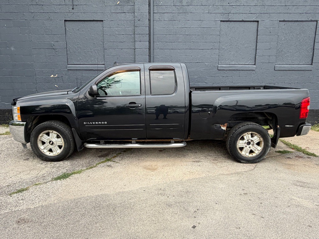 2012 Chevrolet Silverado 1500 Image 3