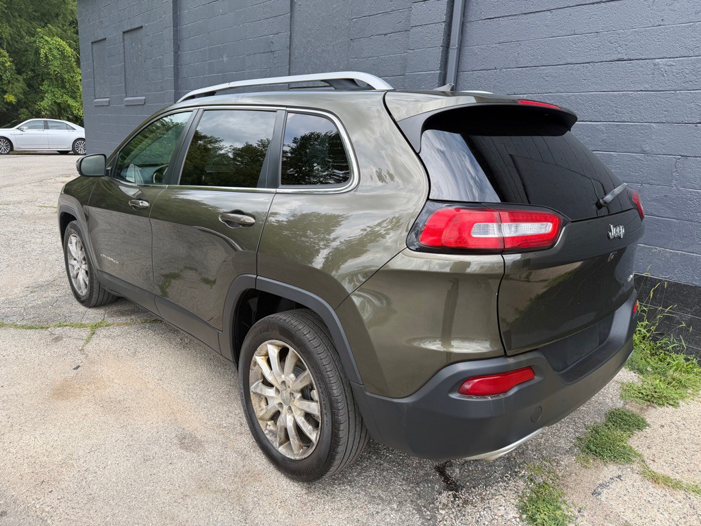 2016 Jeep Cherokee Image 7