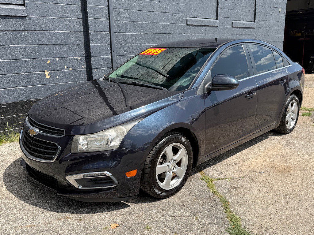 2016 Chevrolet Cruze Image 2