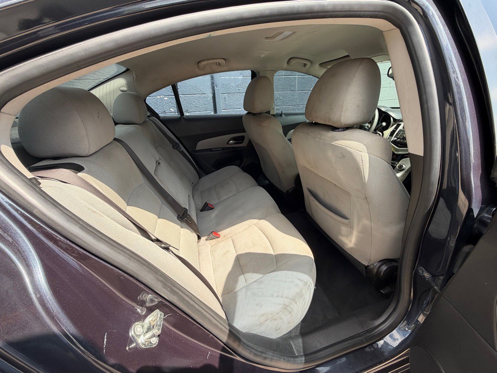 2016 Chevrolet Cruze Image 11