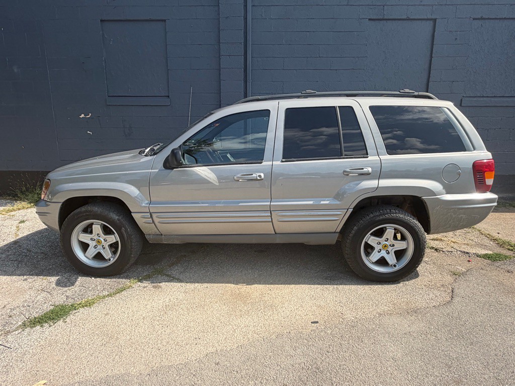 2001 Jeep Grand Cherokee Image 3
