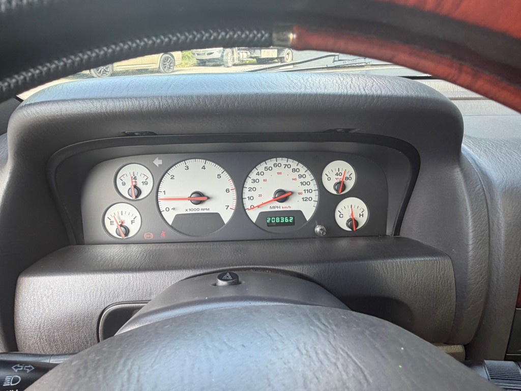 2001 Jeep Grand Cherokee Image 15