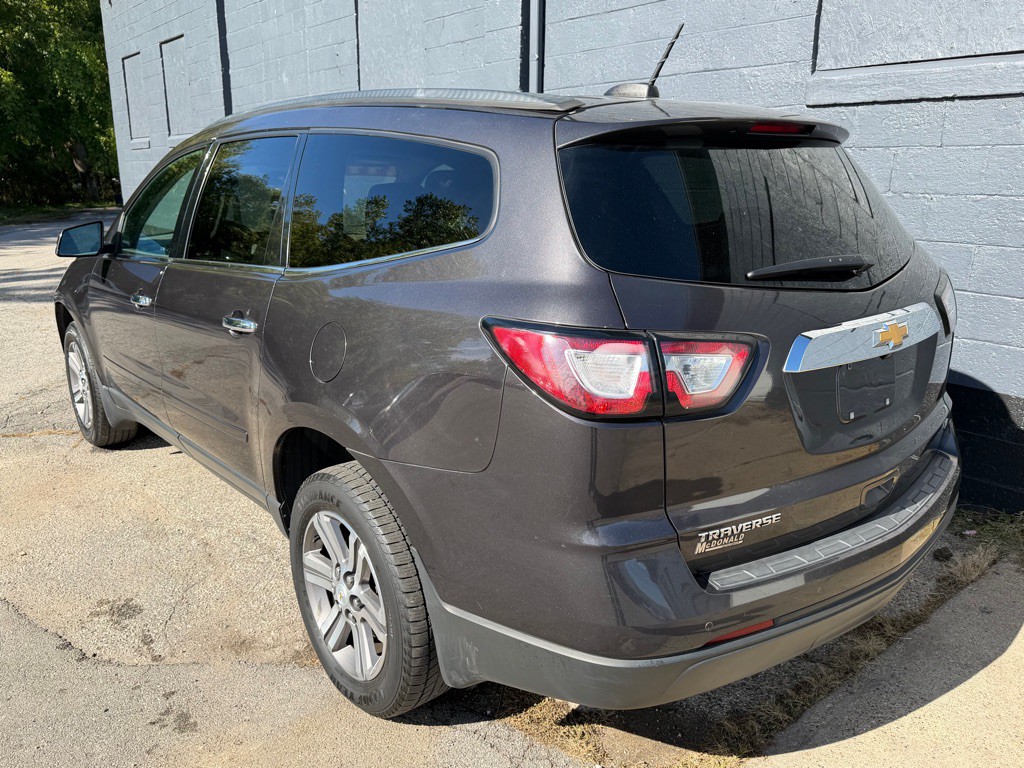 2017 Chevrolet Traverse Image 4