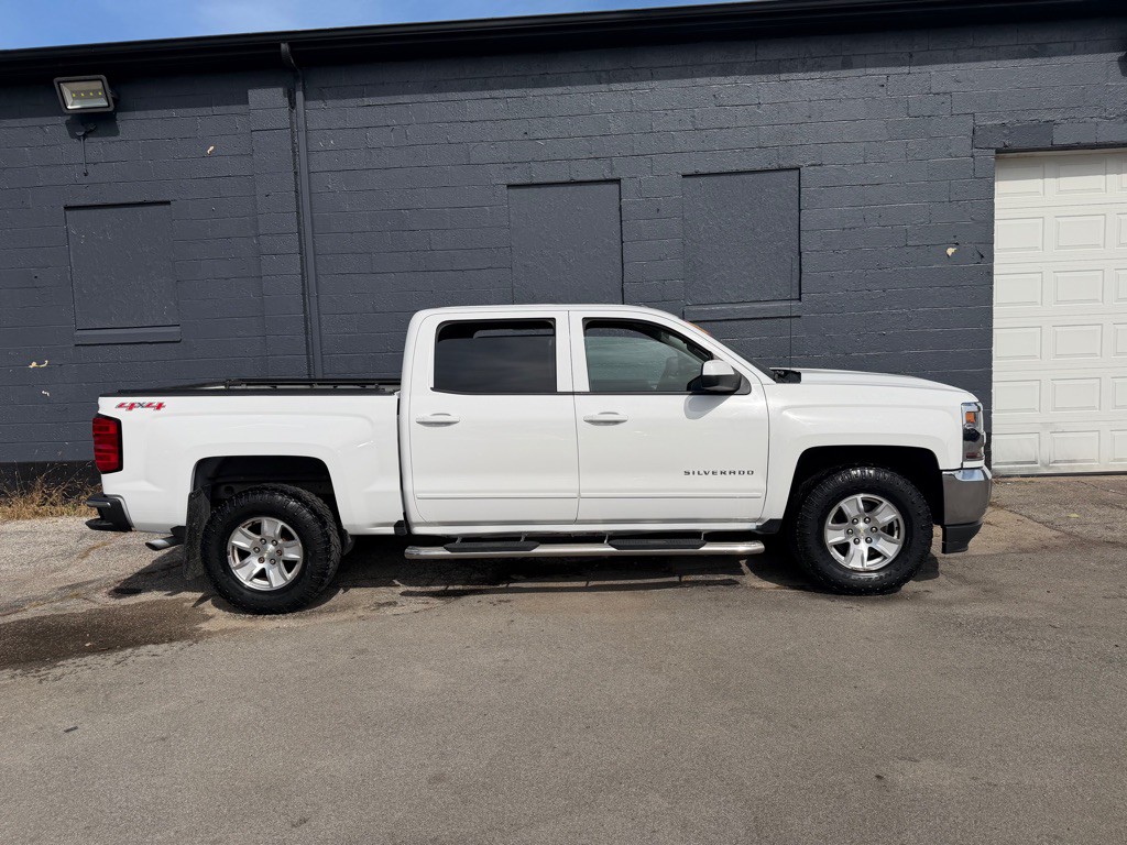 2017 Chevrolet Silverado 1500 Image 3