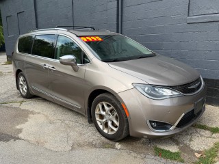 Image for 2017 Chrysler Pacifica Limited ID: 7656996