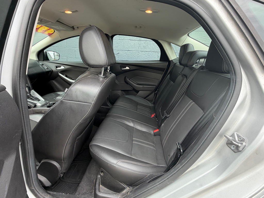 2014 Ford Focus Image 12