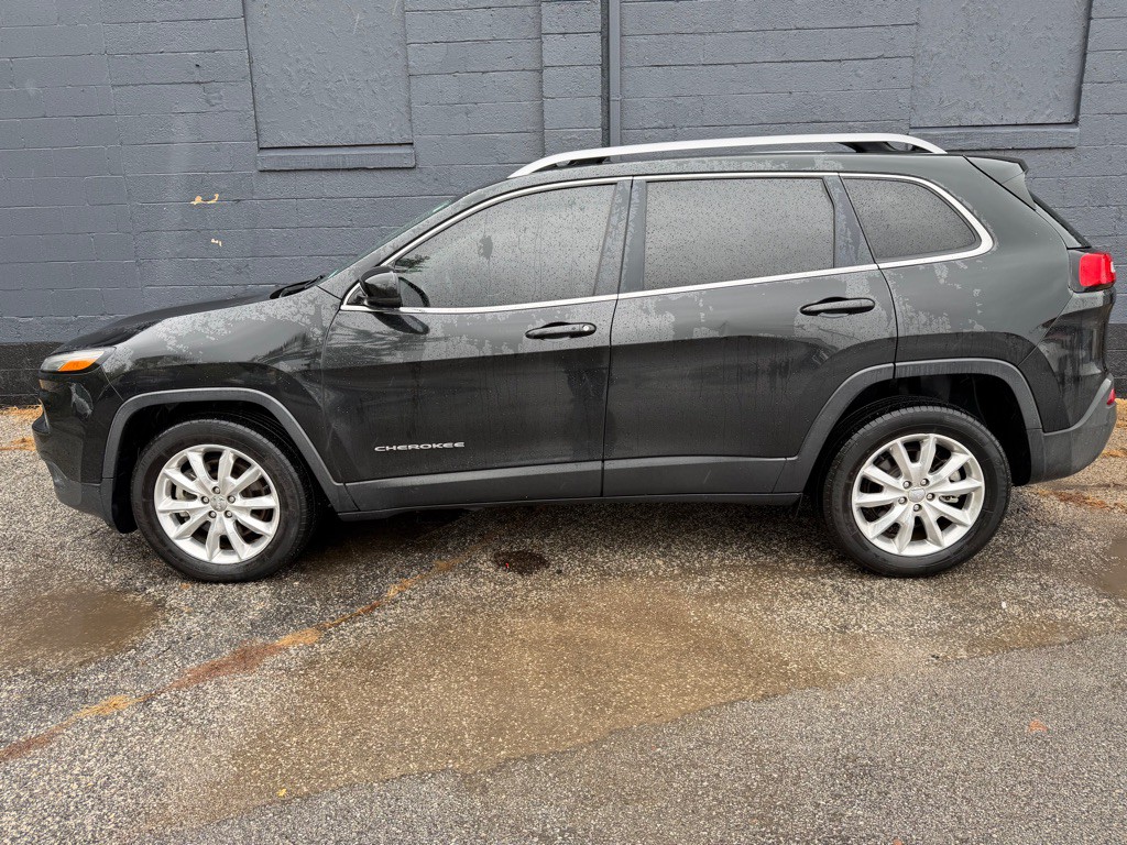 2016 Jeep Cherokee Image 4